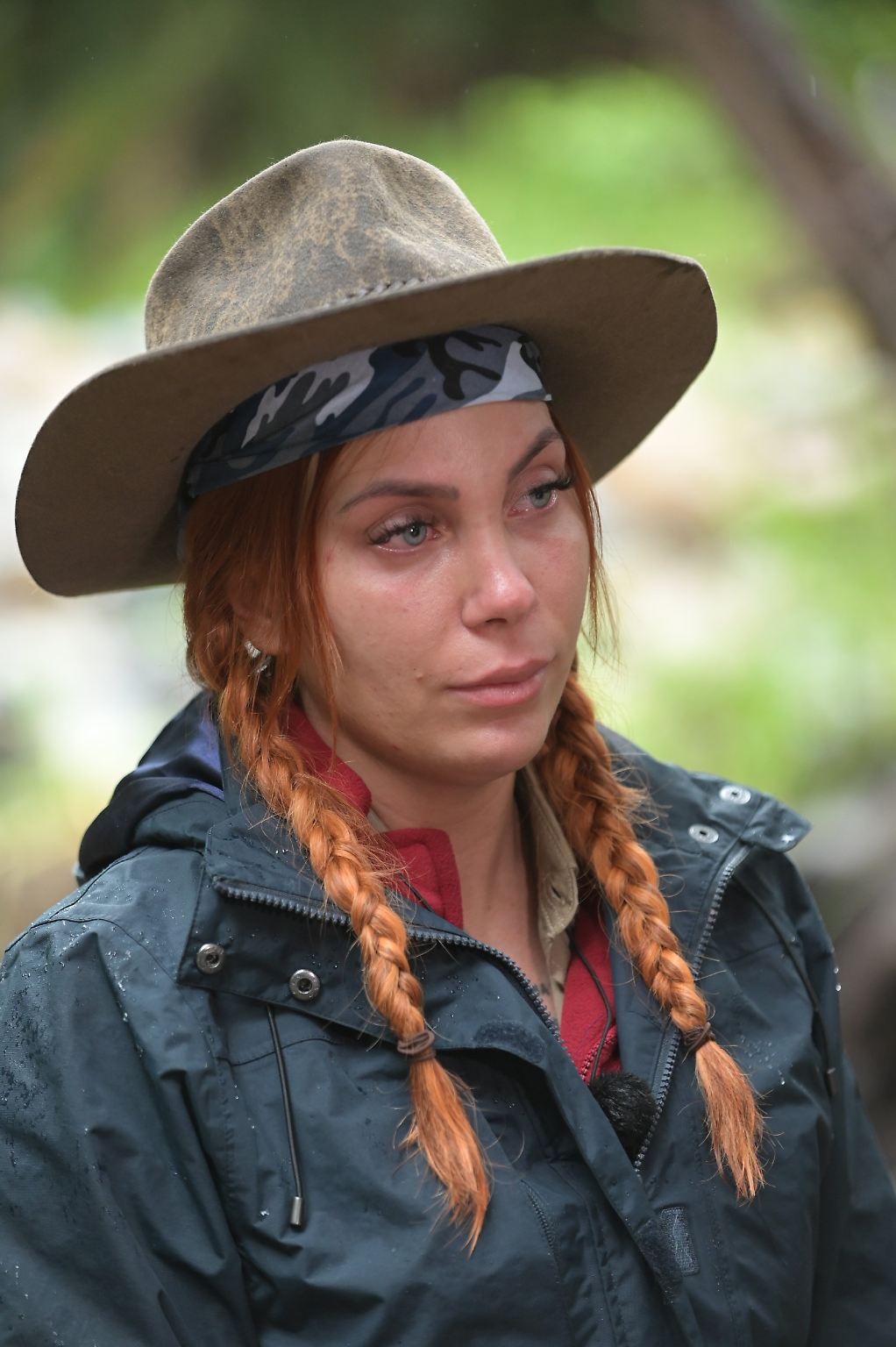 Tag 9 beginnt mit dem Abschied des ersten Promis: Der Schock sitzt Tara noch in den Knochen. "Ich bin schon traurig. Ich …