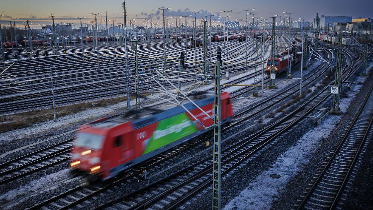 Die Deutsche Bahn sicherte der Kommission ihre Kooperation bei der Prüfung zu.