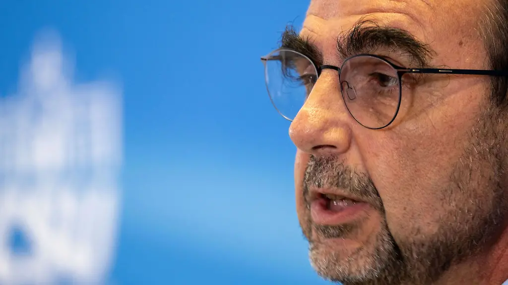 CSU-Fraktionschef-Klaus-Holetschek-will-einen-Wassercent-einfuehren