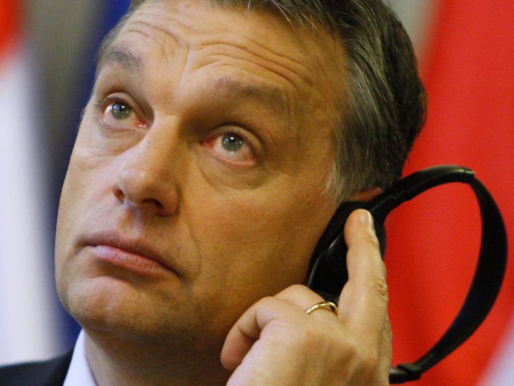 Der ungarische Ministerpräsident Orban will ein bisschen auf die Stimme der EU hören.