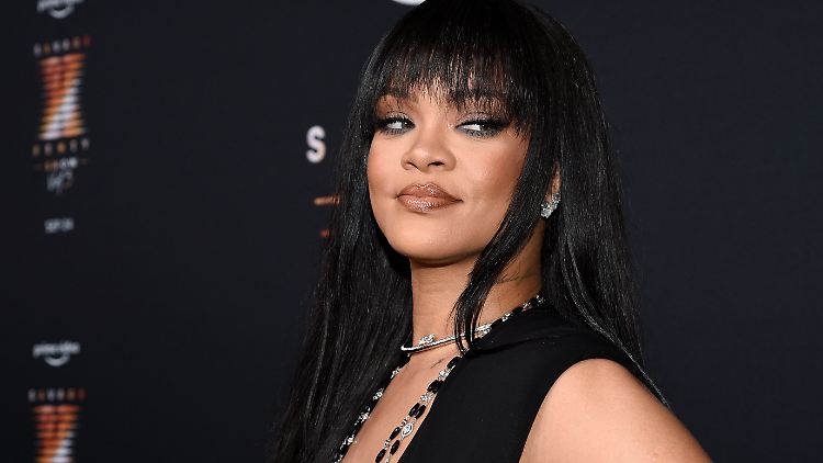 Jung, schön, reich: Rihanna.