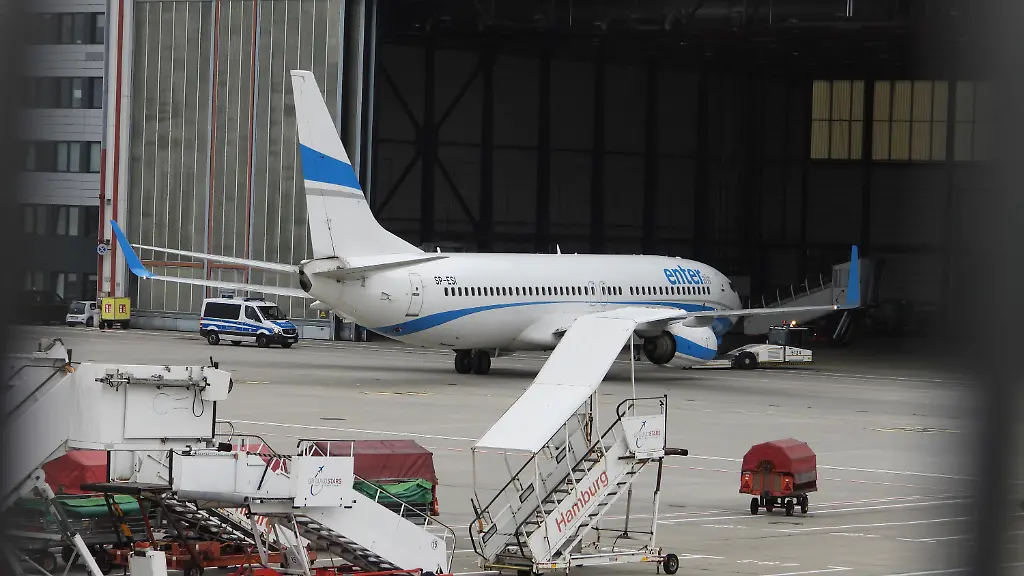 97d9643f396c7dca8cd081c442846e79