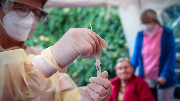 Die Zahl der Neuinfektionen binnen 24 Stunden lag am Morgen bei 162.613.