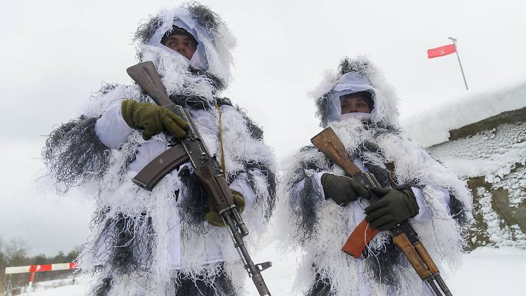 Die Ukraine wünscht sich von Deutschland militärische Unterstützung für ihre Soldaten, das lehnt die Bundesregierung jedoch einmütig ab.