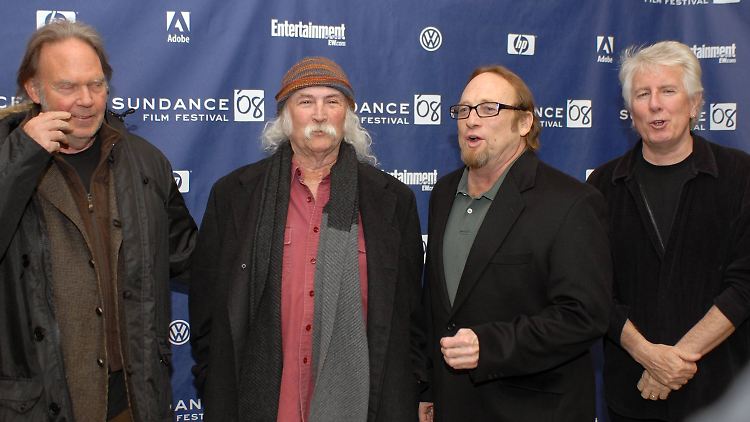 Neil Young, David Crosby, Stephen Stills und Graham Nash (v.l.n.r.) im Jahr 2008.