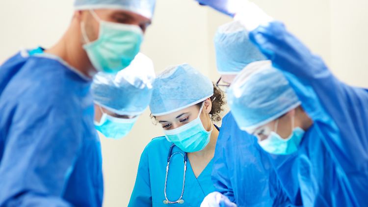 Transplantationen von Organen können Leben retten. (Archivbild)