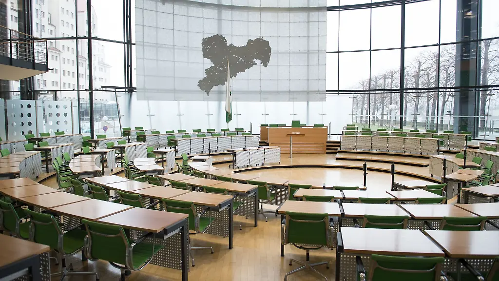 Festredner-am-3-Oktober-ist-der-Praesident-des-saechsischen-Verfassungsgerichts-Matthias-Gruenberg