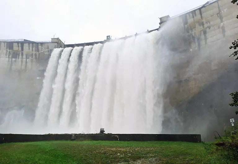 df751f86c24e1a563f8af159c2e2e273