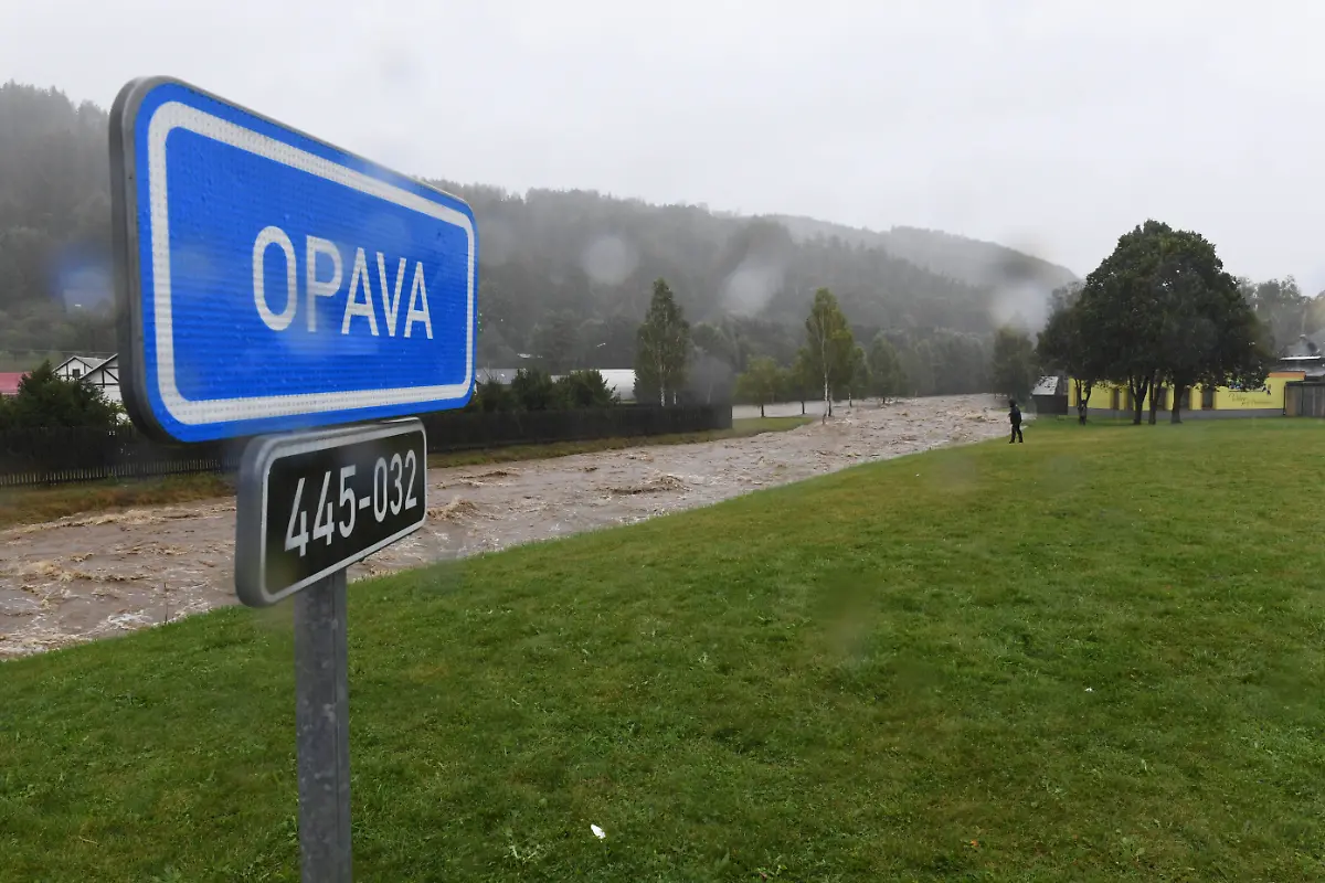 9320f34f2d03f9dc6a0d95d4bb78e2db