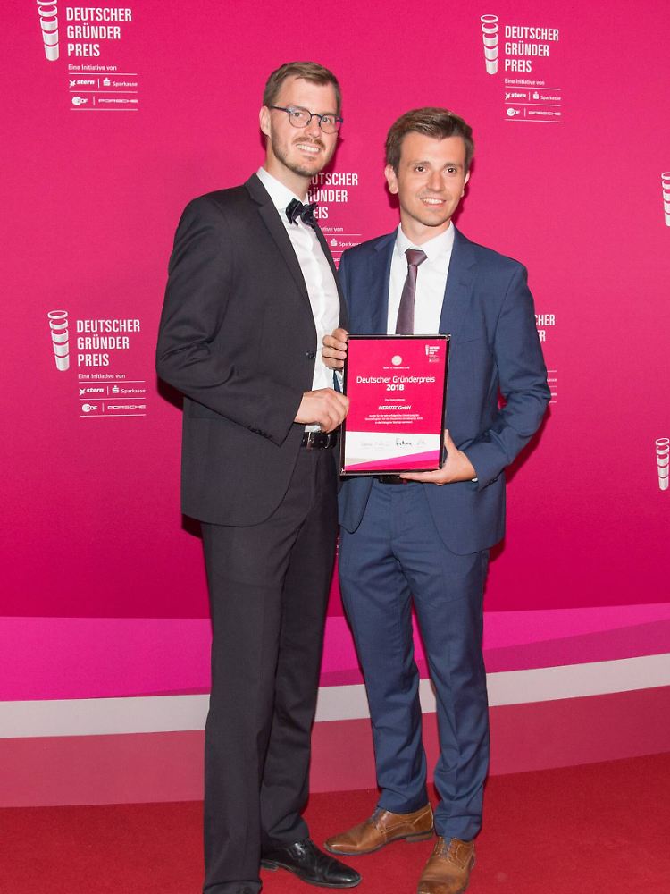 Tim Boeltken und Philipp Engelkamp bei der Verleihung des Deutschen Gründerpreises.