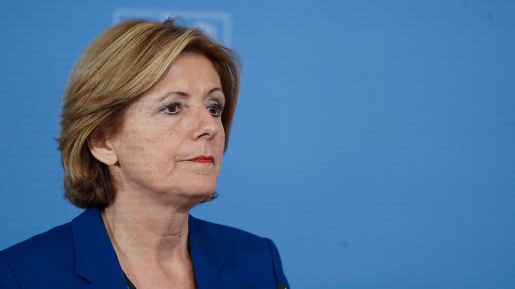 "Kenne auch niemanden in der Partei, der seine Auffassungen teilt", sagte Dreyer mit Blick auf Ex-Kanzler Schröder.
