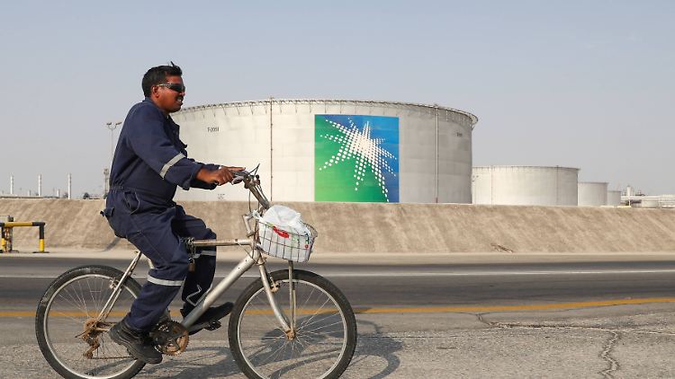 Saudi-Arabien will schon seit längerem Teile von Saudi Aramco veräußern.