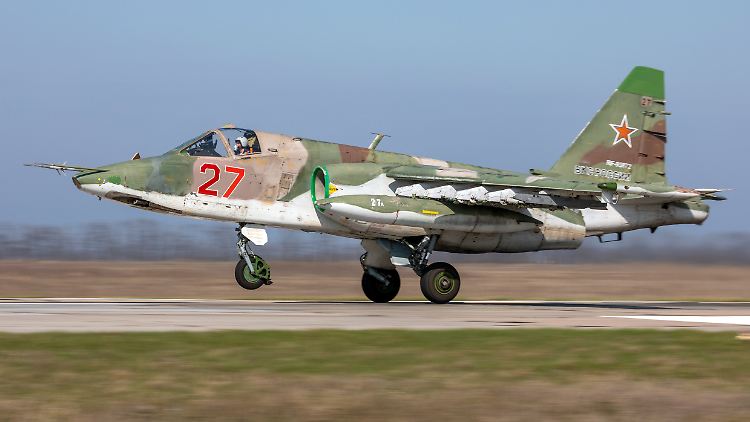 Eine Suchoi Su-25SM der russischen Luftwaffe.