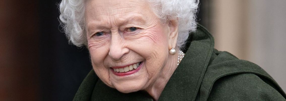 Ist die Queen ein politisch denkender Mensch? "Als Staatsoberhaupt gibt sie keinen Kommentar dazu, und das soll sie auch nicht. Sie ist darin sehr, sehr gut."
