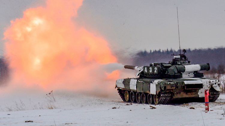 Russischer Panzer während einer Militärübung.