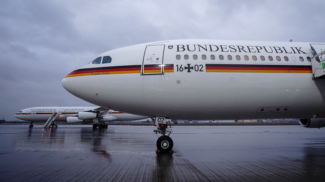 Go West: Kanzler Scholz ist bereits auf dem Weg nach Washington. Dort trifft er am Montag US-Präsident Biden.