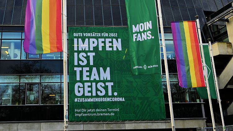 In Bremen beteiligt sich die ganze Stadt an der Impfkampagne, auch der SV Werder aus der 2. Fußball-Bundesliga.