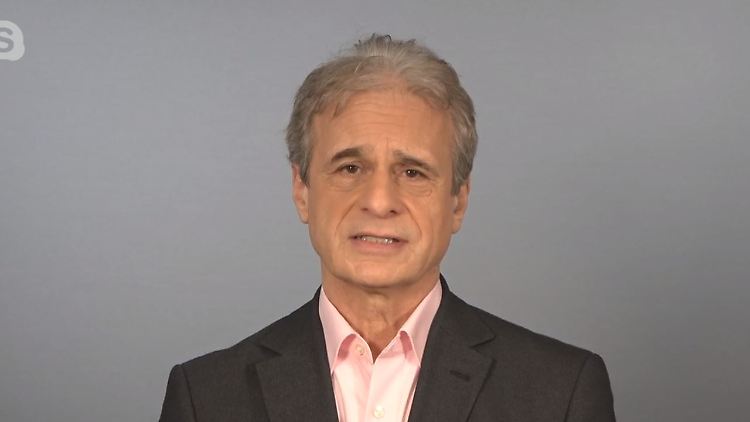 Alexander Kekulé ist seit 1999 Inhaber des Lehrstuhls für Medizinische Mikrobiologie und Virologie der Martin-Luther-Universität in Halle an der Saale und Direktor des Instituts für Medizinische Mikrobiologie des Universitätsklinikums.