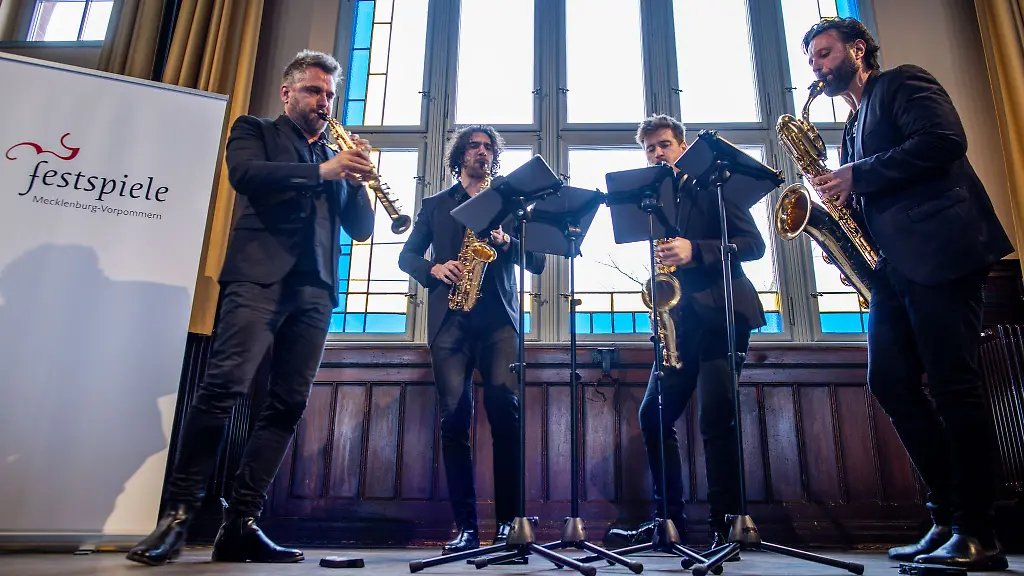Ein-Saxofon-Quartett-beendet-die-diesjaehrigen-Festspiele-Mecklenburg-Vorpommern