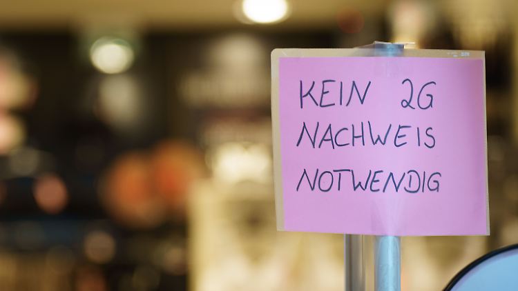 In mehreren Bundesländern wurde die 2G-Regelung für den Einzelhandel bereits gekippt.