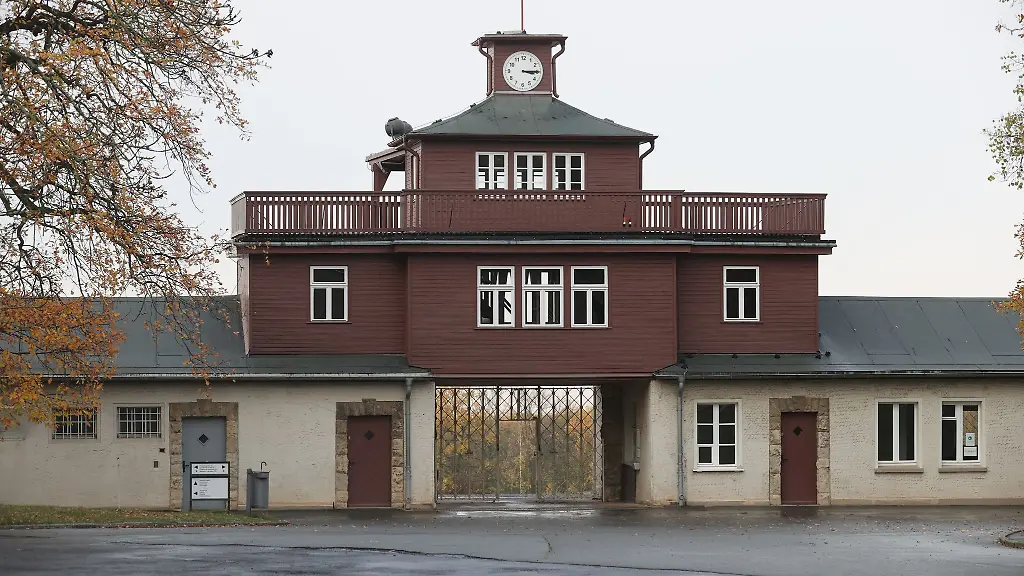 Das-Speziallager-Nr-2-wurde-auf-dem-Gelaende-des-ehemaligen-Konzentrationslagers-Buchenwald-errichtet