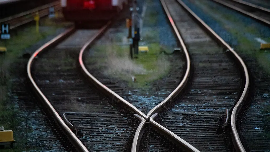 Aus-Vorpommern-kommt-Protest-angesichts-des-befuerchteten-Aufschubs-des-Bahnausbaus-in-der-Region