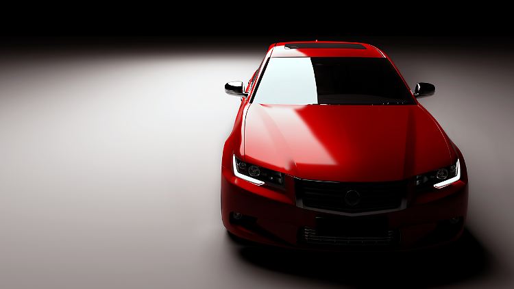 Beim E-Auto-Leasing für privat sollten bestimmte Vertrags-Details gecheckt werden.