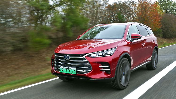 Im norwegischen Wintertest macht das Elektro-SUV Tang vom chinesischen Hersteller BYD die beste Figur mit Blick auf die Reichweite.