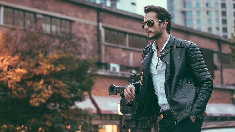 Lederjacke: Diese drei Styling-Optionen gibt es für die Übergangsjacke.