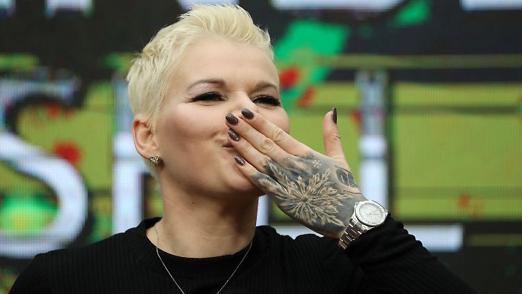 Melanie Müller sagt "Auf Wiedersehen".