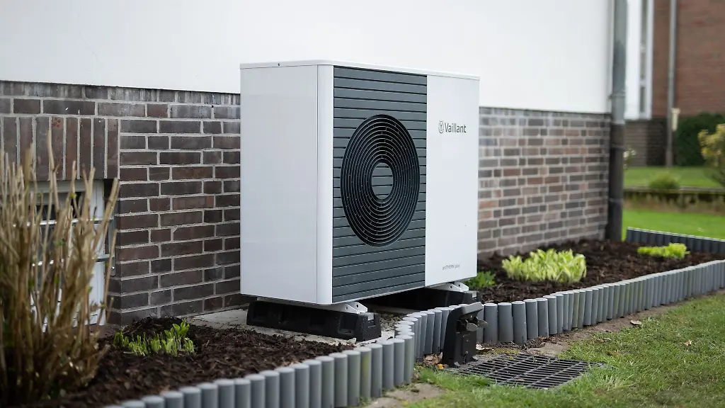 Auf-Schleswig-Holstein-kommen-laut-einer-Studie-82-5-Milliarden-Euro-an-Kosten-fuer-die-klimaneutrale-Sanierung-von-Gebaeuden-zu