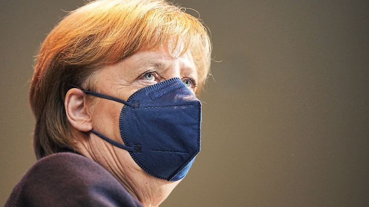 Merkel bei der Amtsübergabe an Olaf Scholz am 8. Dezember.