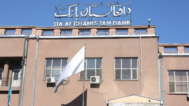 Vor der Machtübernahme der Taliban: Die afghanische Zentralbank lagerte sieben Milliarden Dollar im Ausland. 