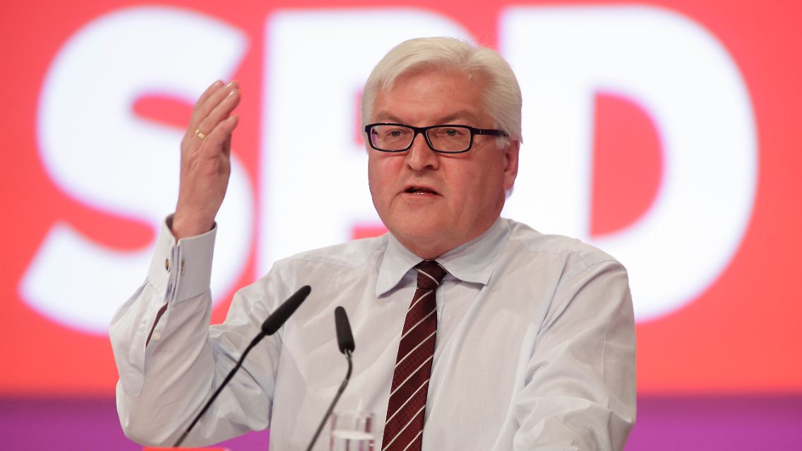 Im Dezember 2011 auf dem SPD-Parteitag in Berlin. Steinmeier war damals SPD-Fraktionsvorsitzender.