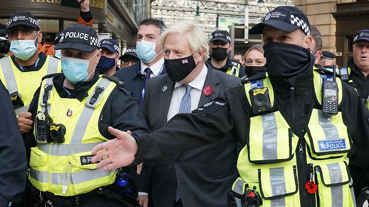 Boris Johnson steht wegen der "Partygate"-Affäre mächtig unter Druck. 