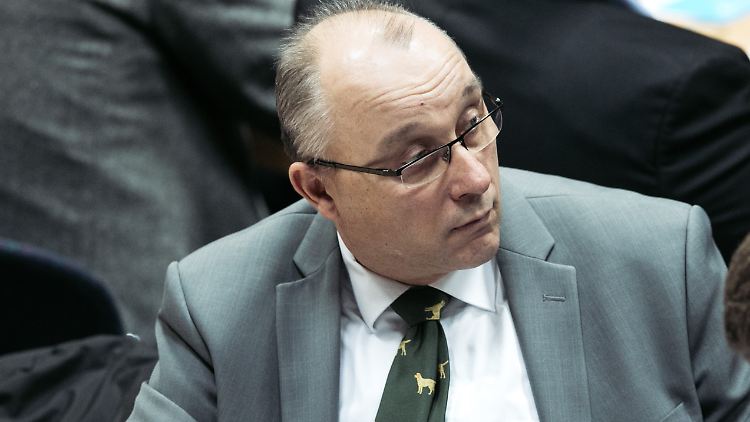 Jens Maier wird vom sächsischen Verfassungsschutz als rechtsextrem eingestuft.