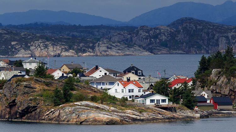 Die Polizei geht von Brandstiftung auf der Insel Askøy aus.