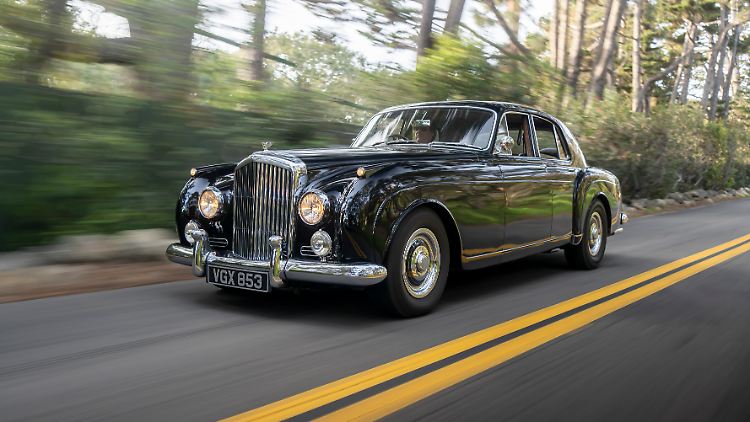 Seinen Namen erhielt der Bentley seinerzeit von einem Familienwappen mit einem fliegenden Sporn.