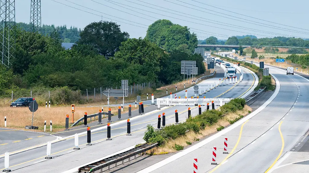 Zwischen-den-Anschlussstellen-Owschlag-und-Rendsburg-wird-die-A7-Richtung-Norden-am-naechsten-Wochenende-gesperrt