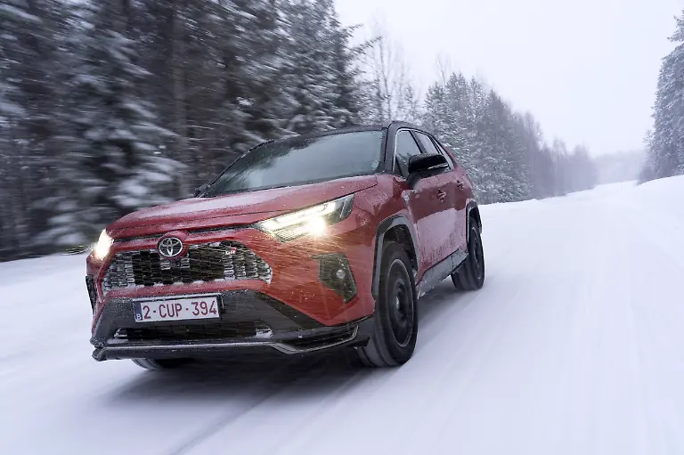 Toyota-RAV4-PHEV-GR-Sport-VO