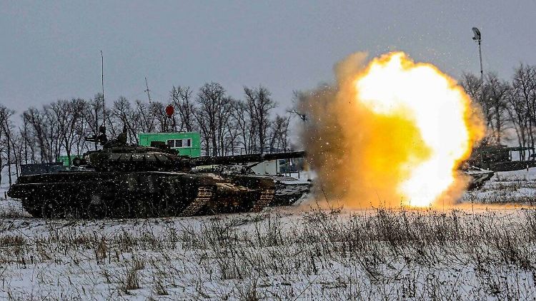 Auch in der Nähe von Sankt Petersburg führt Russland dieser Tage militärische Übungen durch.