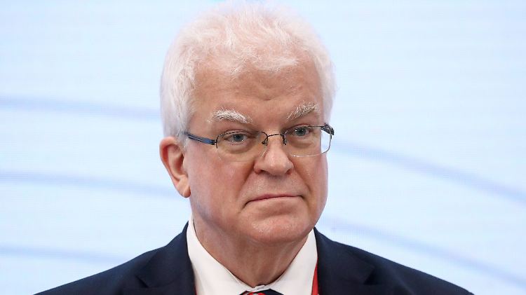 Tschischow verspricht einen baldigen Entspannungsprozess, wenn die "legitimen Bedenken" Russlands gehört würden.