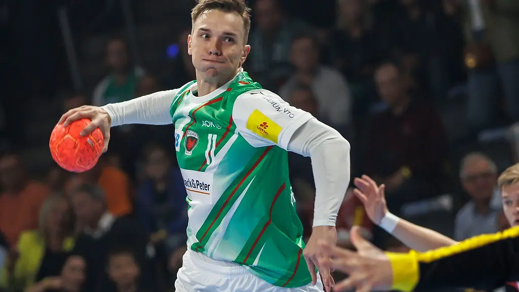 Lasse-Andersson-ist-ein-Akteur-im-Fuechse-Kader-der-schon-Champions-League-gespielt-hat