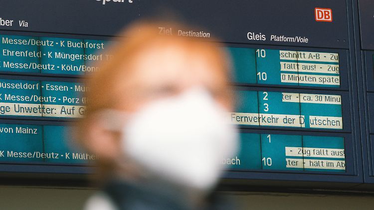 Grundsätzlich wichtig ist die Unterscheidung zwischen erwarteter und faktisch eingetretener Verspätung am Zielbahnhof.