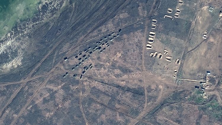 Satellitenbilder eines russischen Konvois auf der Krim