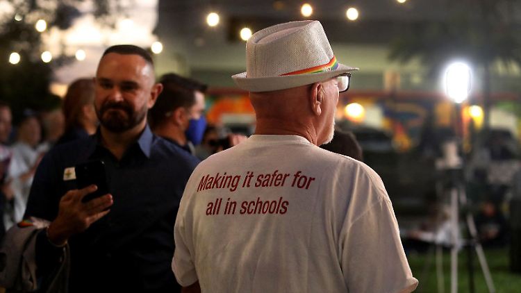 Statt Diversität sollen lieber "die Vorteile der monogamen heterosexuellen Ehe" in den Vordergrund rücken.