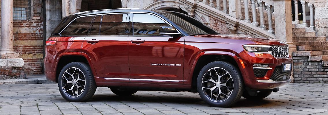 Optisch macht der neue Jeep Grand Cherokee echt was her. Die elektrische Reichweite des Plug-in-Hybrid kann allerdings nicht überzeugen.