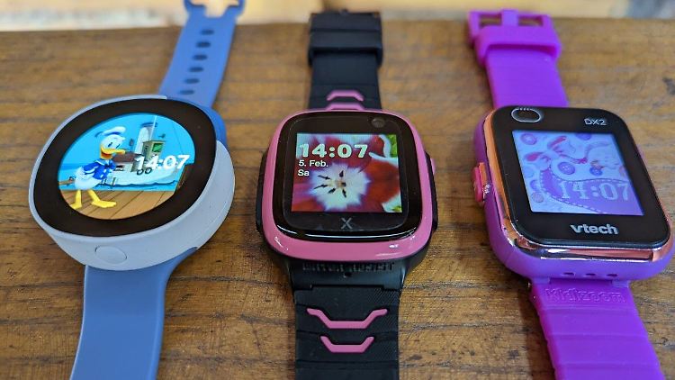 Im Test: Vodafone Neo, X5 Play und Kidizoom DX2 (v.l.n.r.)