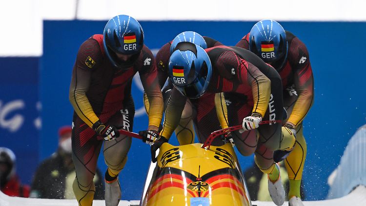 Die Crew von Francesco Friedrich ist wieder auf Goldkurs.