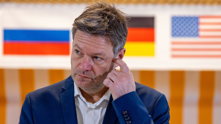 Europa stehe so kurz vor einem Krieg wie seit Jahrzehnten nicht mehr, so Habeck.